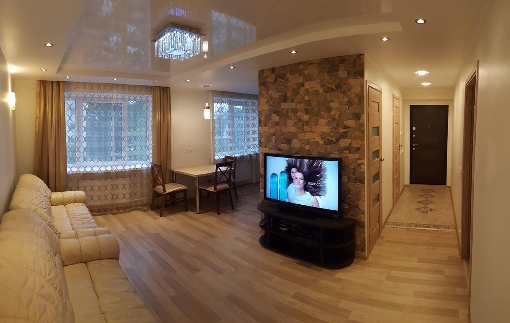 Lux Apartment Pärnu Buitenkant foto