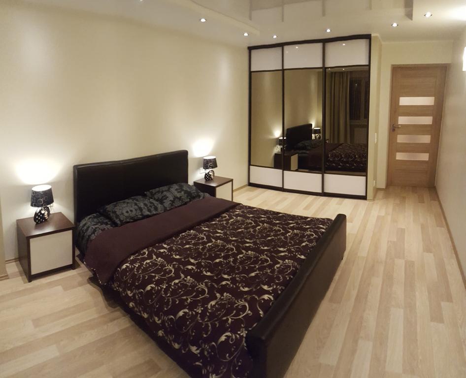 Lux Apartment Pärnu Buitenkant foto